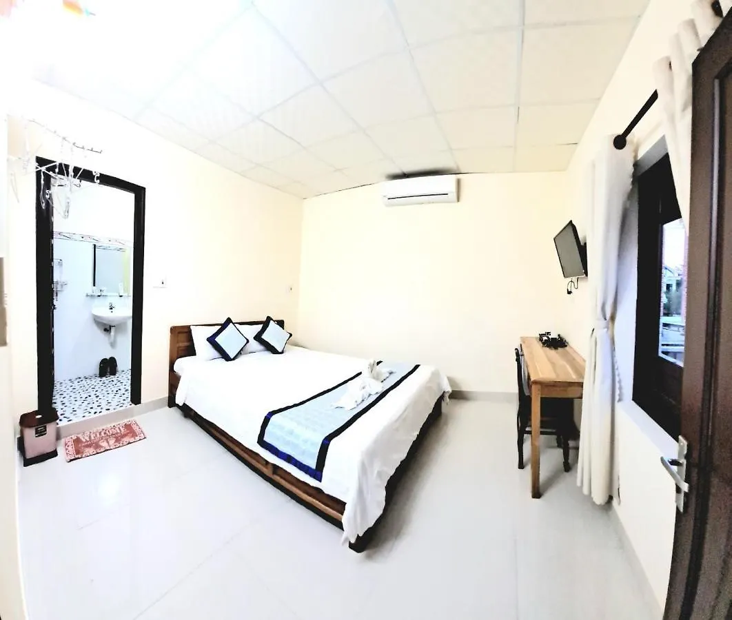 Blue Beach Homestay Hoi An